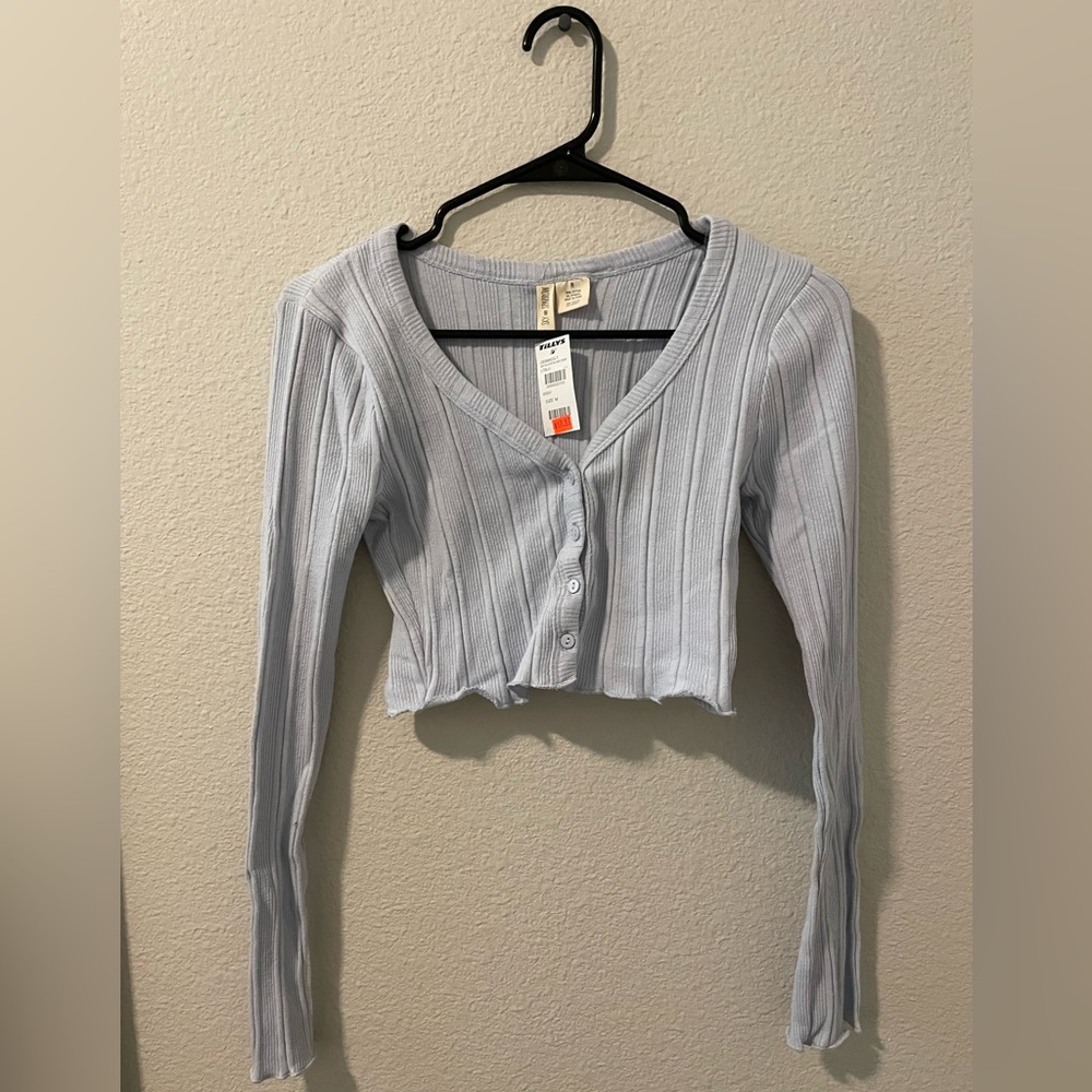 Blue knitted long sleeve